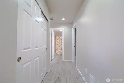 19500 6th Avenue S, Des Moines, WA 98148 - Photo 33
