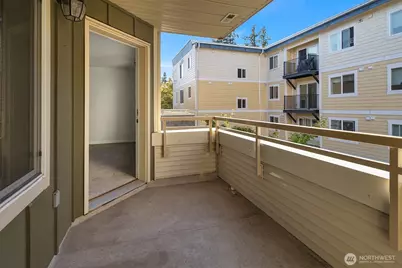 12534 15th Avenue NE #22, Seattle, WA 98125 - Photo 21