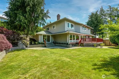 8808 NE 14th Street, Clyde Hill, WA 98004 - Photo 29