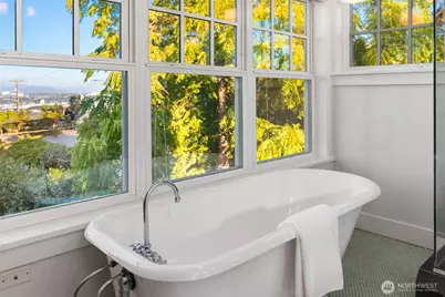 3058 38th Avenue SW, Seattle, WA 98126 - Photo 23