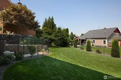 404 Coyote Ridge Dr, Walla Walla, WA 99362 - Photo 29