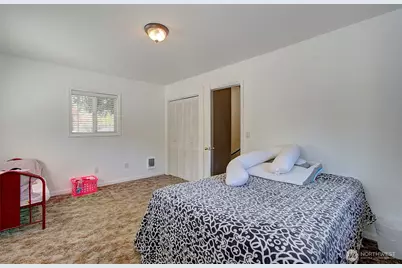 3713 NW Hayes Road, Woodland, WA 98674 - Photo 17