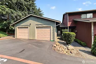 25004 Lake Fenwick Rd S, Kent, WA 98032 - Photo 21