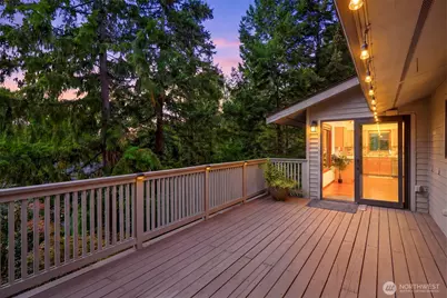 13233 SE 51st Place, Bellevue, WA 98006 - Photo 3