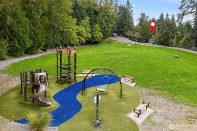 13233 SE 51st Place, Bellevue, WA 98006 - Photo 7