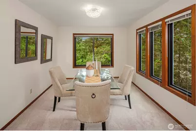 13233 SE 51st Place, Bellevue, WA 98006 - Photo 15