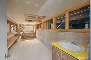 3735 Cyprus Way, Ferndale, WA 98248 - Photo 27