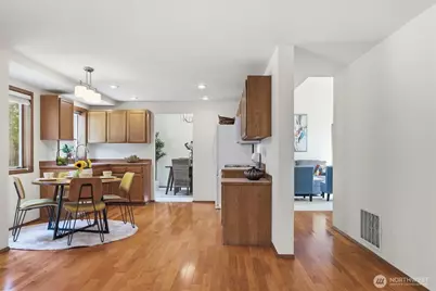 5201 107th Street SW, Mukilteo, WA 98275 - Photo 21