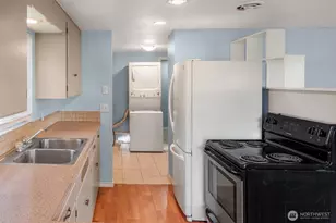 823 173rd St S, Spanaway, WA 98387 - Photo 35