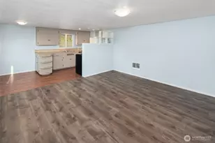 823 173rd St S, Spanaway, WA 98387 - Photo 37
