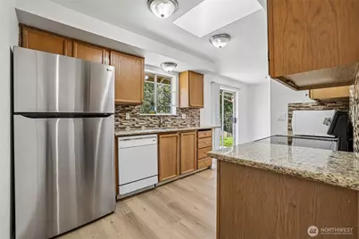 1643 S 245th Place, Des Moines, WA 98198 - Photo 13