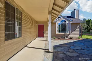 1643 S 245th Pl, Des Moines, WA 98198 - Photo 3