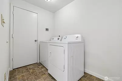 1643 S 245th Place, Des Moines, WA 98198 - Photo 23