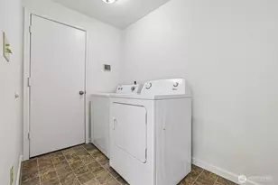 1643 S 245th Pl, Des Moines, WA 98198 - Photo 23