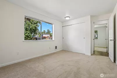 1643 S 245th Place, Des Moines, WA 98198 - Photo 21