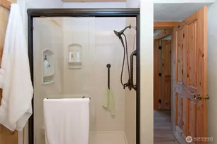 114 Blackberry Ln, Port Angeles, WA 98362 - Photo 23