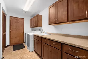 1820 NW 195th St, Shoreline, WA 98177 - Photo 15