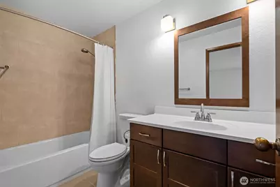 1820 NW 195th Street #C17, Shoreline, WA 98177 - Photo 11