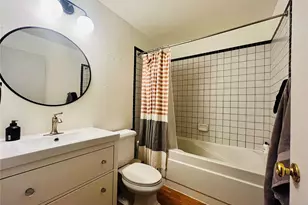 417 E Pine St, Seattle, WA 98122 - Photo 7