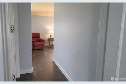460 29th Avenue, Longview, WA 98632 - Photo 3