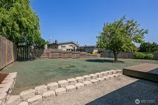 4960 Vesper Dr, Everett, WA 98203 - Photo 7