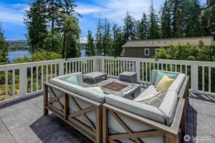 9950 SE 39th St, Mercer Island, WA 98040 - Photo 1