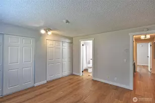 20131 61st Pl W, Lynnwood, WA 98036 - Photo 11