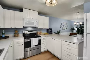 20131 61st Pl W, Lynnwood, WA 98036 - Photo 7