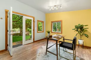 9641 Mandus Olson Rd NE, Bainbridge Island, WA 98110 - Photo 17