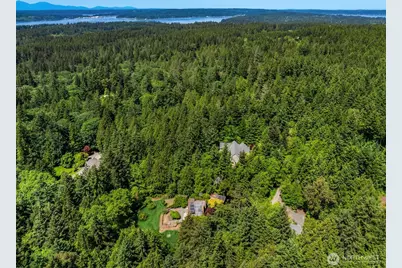 9641 Mandus Olson Road NE, Bainbridge Island, WA 98110 - Photo 27