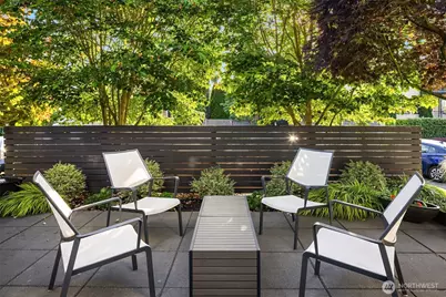 2042 42nd Avenue E, Seattle, WA 98112 - Photo 35