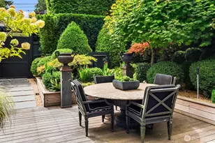 10303 15th Ave NE, Seattle, WA 98125 - Photo 27