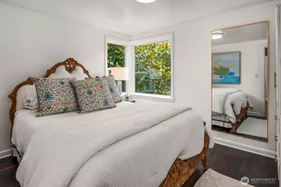 10303 15th Avenue NE, Seattle, WA 98125 - Photo 15