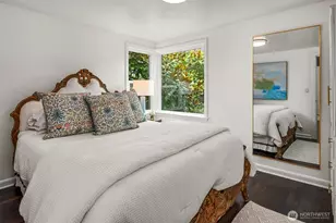 10303 15th Ave NE, Seattle, WA 98125 - Photo 15