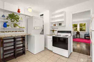 921 SW 102nd St, Seattle, WA 98146 - Photo 11