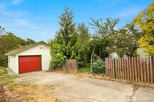 921 SW 102nd St, Seattle, WA 98146 - Photo 27