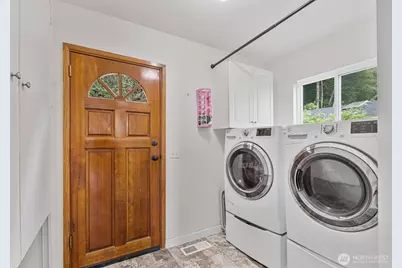 2485 Beach Drive E, Port Orchard, WA 98366 - Photo 15