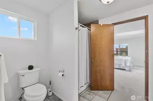 2485 Beach Dr E, Port Orchard, WA 98366 - Photo 29