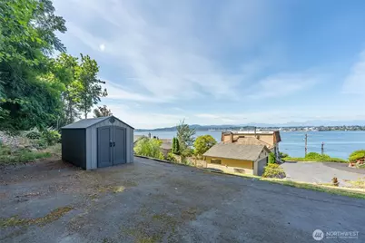 2485 Beach Drive E, Port Orchard, WA 98366 - Photo 37