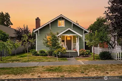 2410 Highland Avenue, Everett, WA 98201 - Photo 1