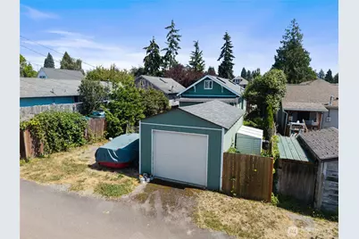 2410 Highland Avenue, Everett, WA 98201 - Photo 33