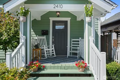 2410 Highland Avenue, Everett, WA 98201 - Photo 3