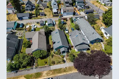 2410 Highland Avenue, Everett, WA 98201 - Photo 35