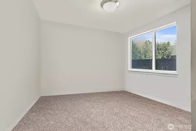2410 Highland Avenue, Everett, WA 98201 - Photo 19