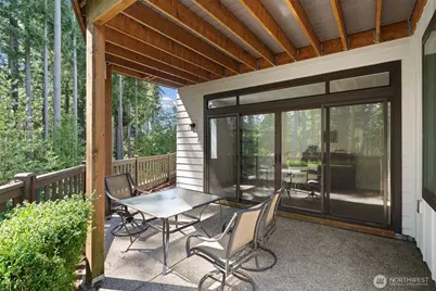 1073 Pine Crest Circle NE, Issaquah, WA 98029 - Photo 35