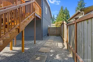 20623 81st Ave W, Edmonds, WA 98026 - Photo 37