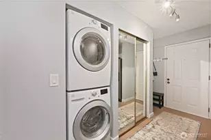 9416 1st Ave NE, Seattle, WA 98115 - Photo 15