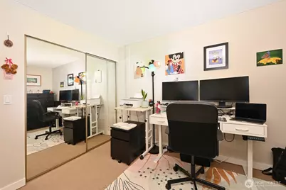 9416 1st Avenue NE #419, Seattle, WA 98115 - Photo 23
