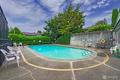 9416 1st Avenue NE #419, Seattle, WA 98115 - Photo 27