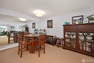 9416 1st Ave NE, Seattle, WA 98115 - Photo 3